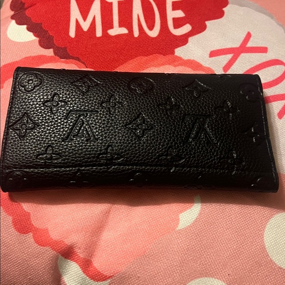 Luxury Black Wallet - Picture 4 of 4